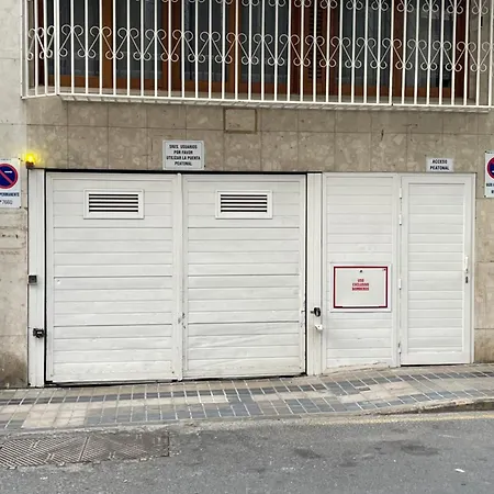 Apartmán Piso Con Piscina Y Garaje En La Playa De Canteras