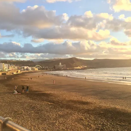 Apartmán Piso Con Piscina Y Garaje En La Playa De Canteras *