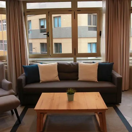 Apartmán Piso Con Piscina Y Garaje En La Playa De Canteras